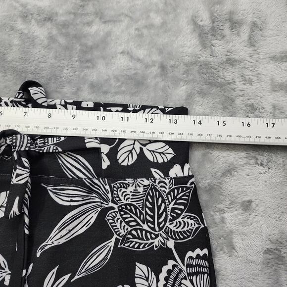 Classic Concepts Skirt Womens S Black White Floral Tie Front Pencil Stretch - Picture 6 of 8